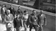 [Музеи Кремля] [Вера Тарасова] От салата до салюта кремлевские приёмы в 20-40 годы, как зарожд...jpg