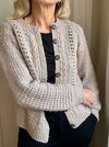 [Вязание] [Вяжи ру] [Jojo Knitwear] Текстурный кардиган спицами Coco Swirl Cardigan (2026).jpg